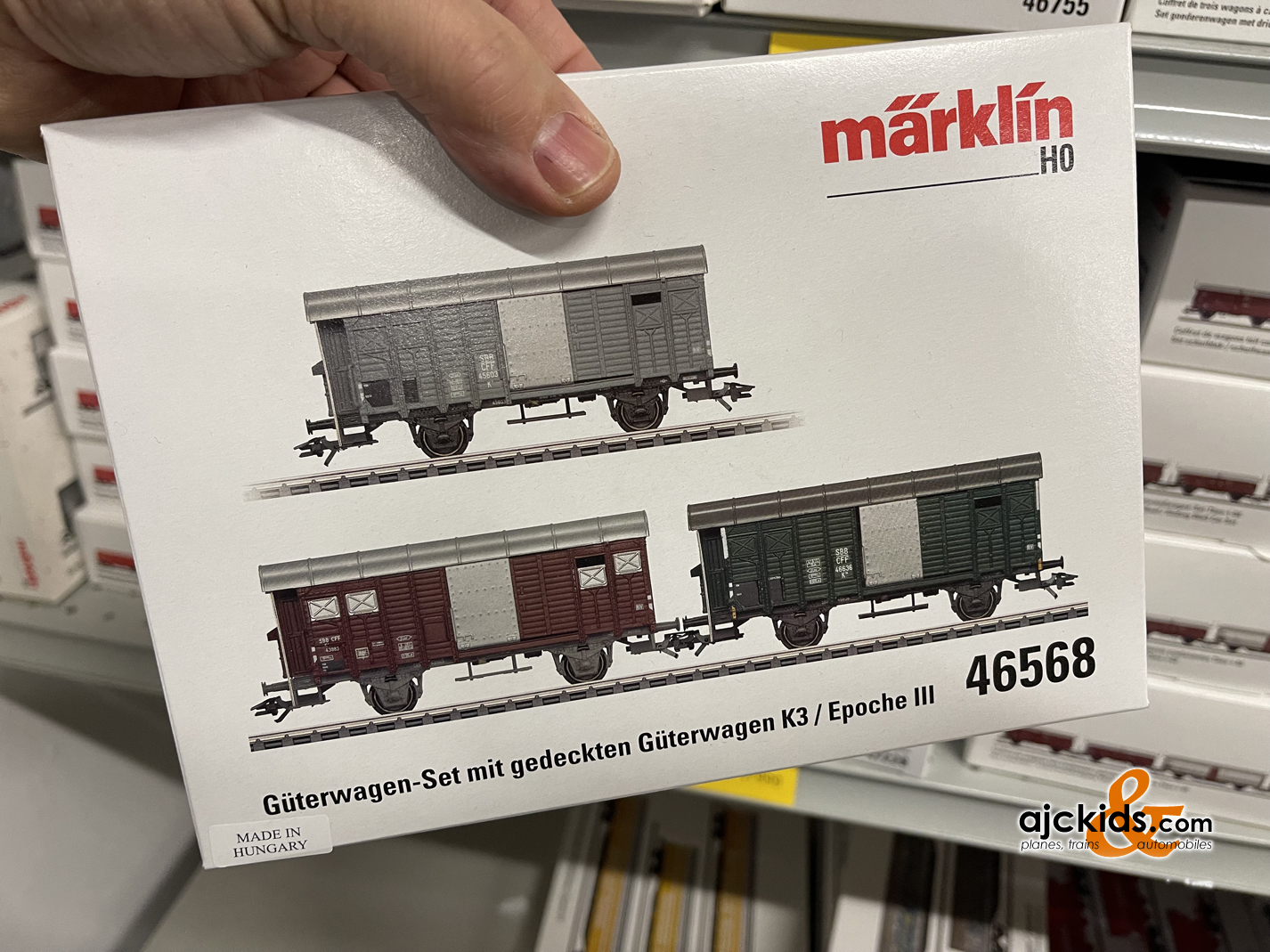 Marklin 46568 - Freight Car Set with Type K3 Boxcars