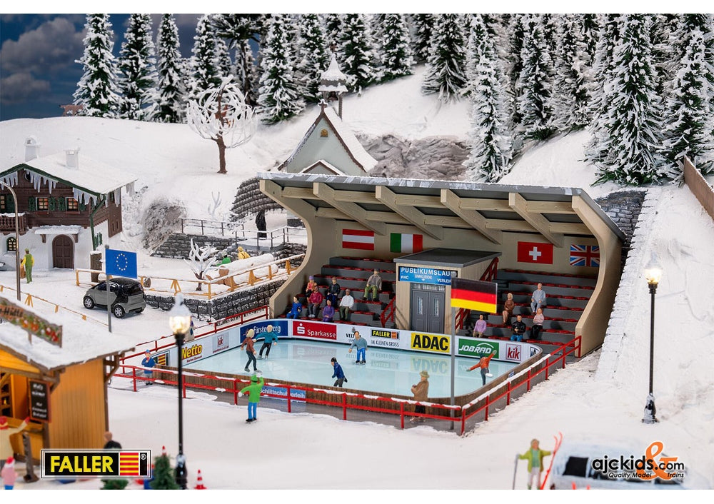 Faller 134005 - Artificial ice rink with moving figures