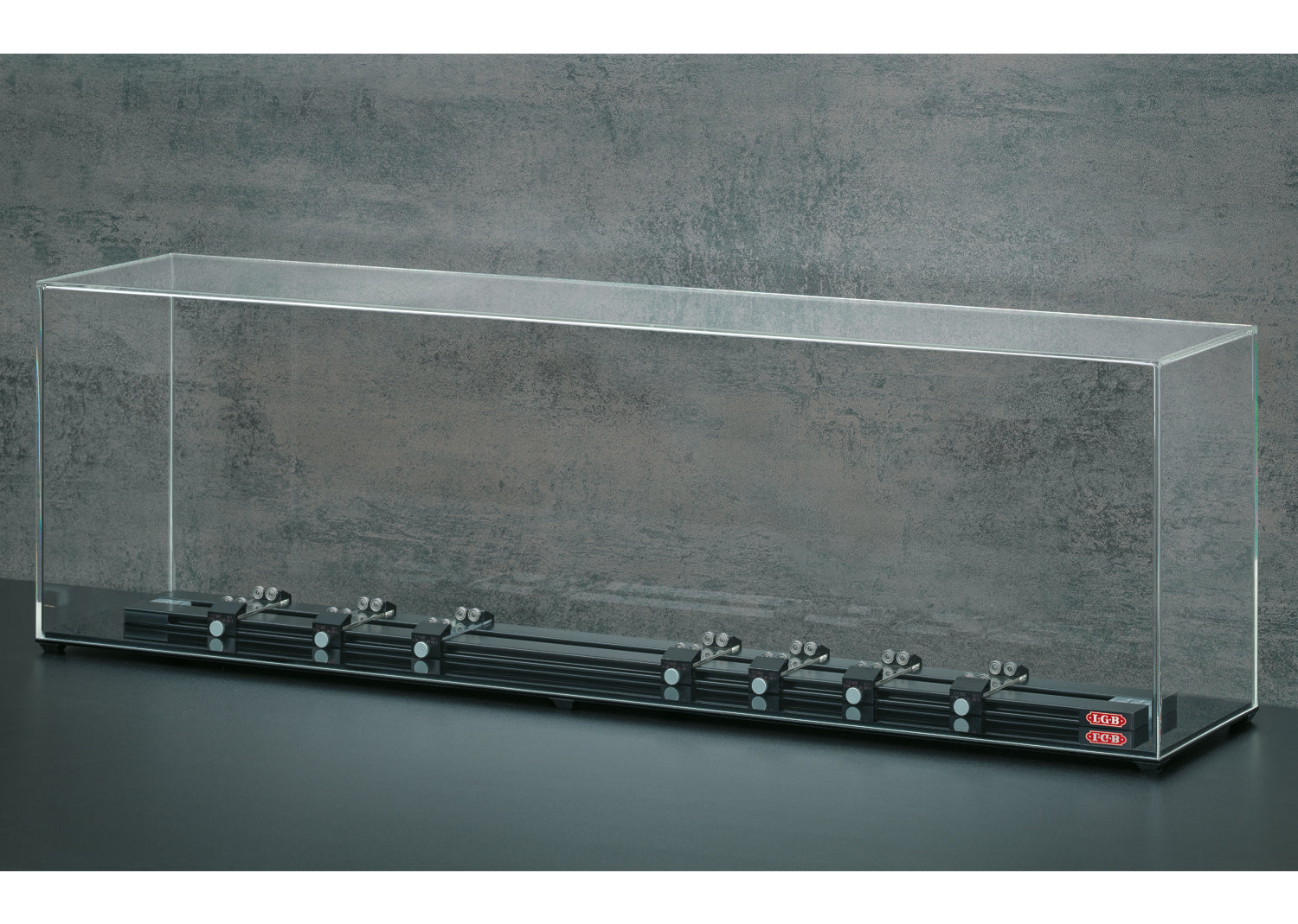 LGB 54000 - Display Case with Roller Test Stand
