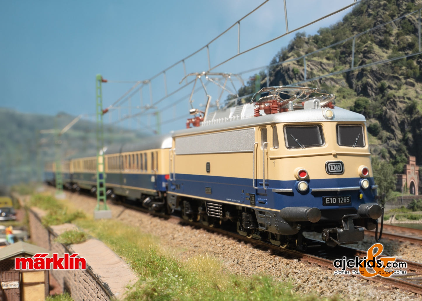 Marklin 30391 - Rheingold Class E10.12 Electric Locomotive
