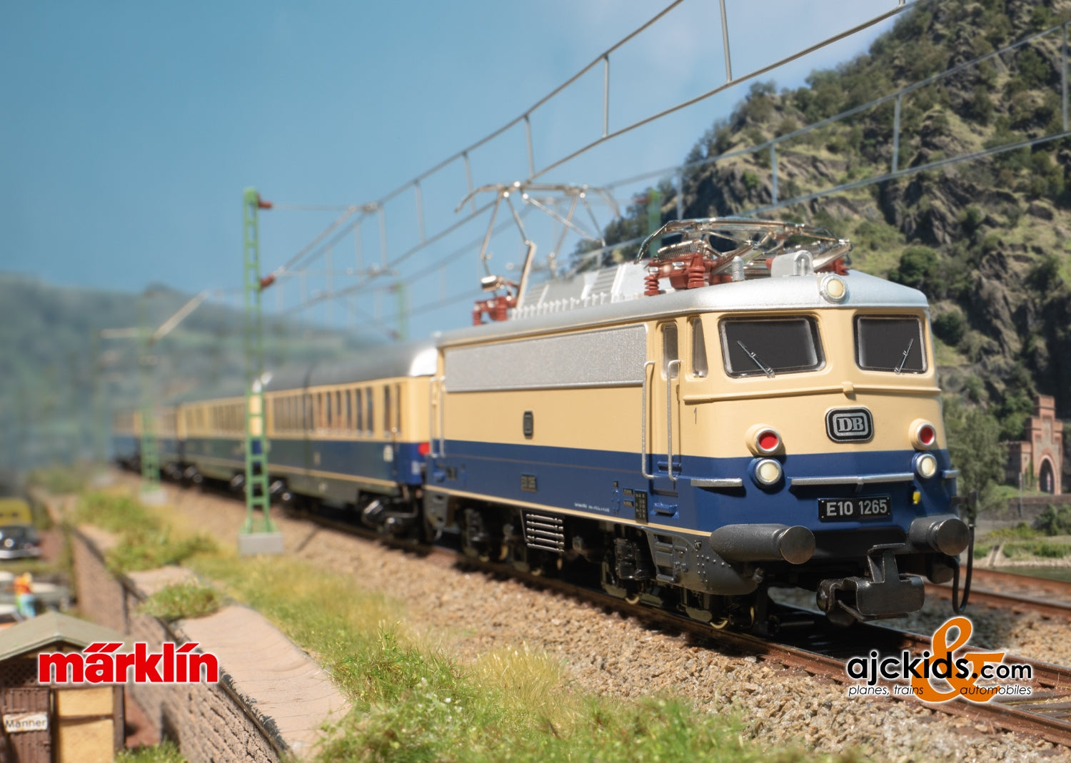 Marklin 30391 - Rheingold Class E10.12 Electric Locomotive