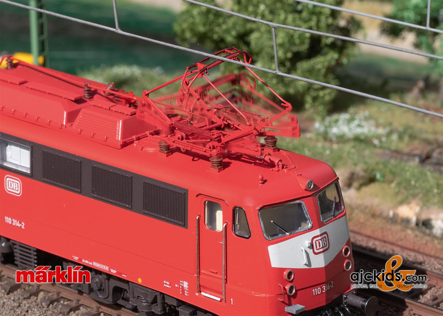 Marklin 37019 - Class 110.3 Electric Locomotive