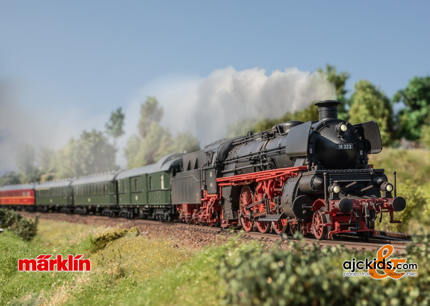 Marklin 38327 - Steam Locomotive, Road Number 18 326