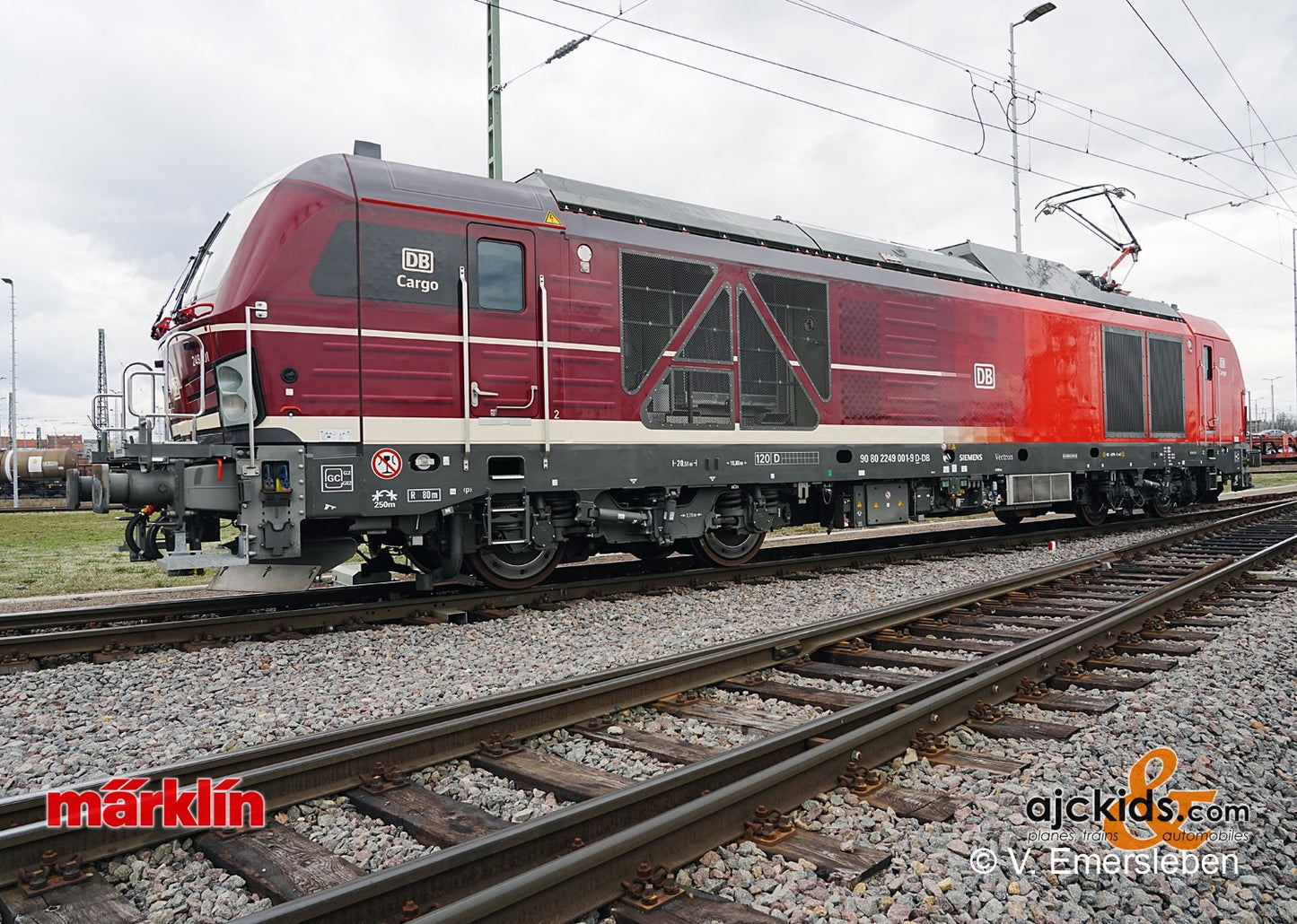 Marklin 39293 - Class 249 Dual Power Locomotive