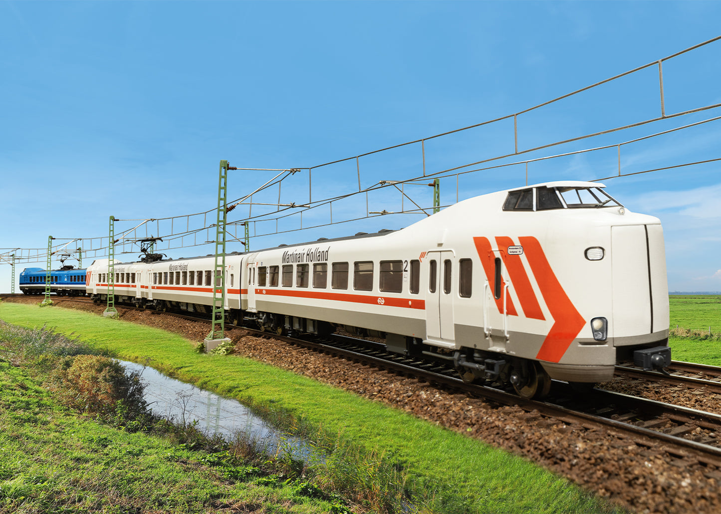Trix 25426 - Class ICM-1 Koploper Electric Rail Car Train