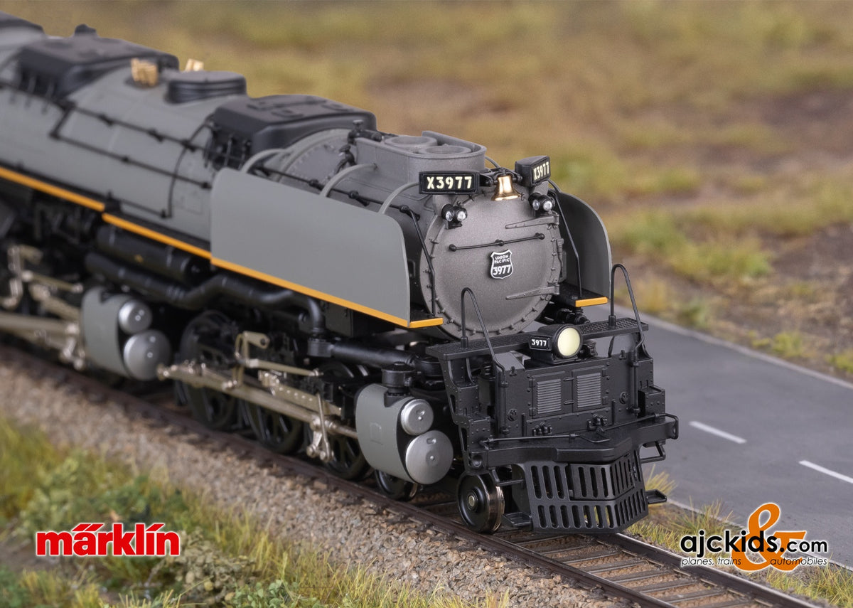 Marklin 39913 − US Challenger Steam Loco, UP from Marklin Model Trains