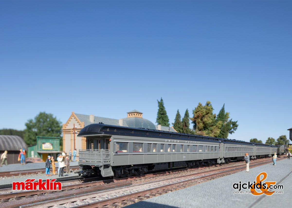 Marklin 43629 − US Heavyweight Set, 4 Cars, UP from Marklin Model Trains