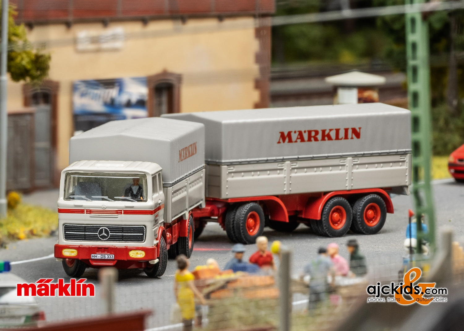 Marklin 47412 - Type Saadkms Depressed-Floor Flat Car