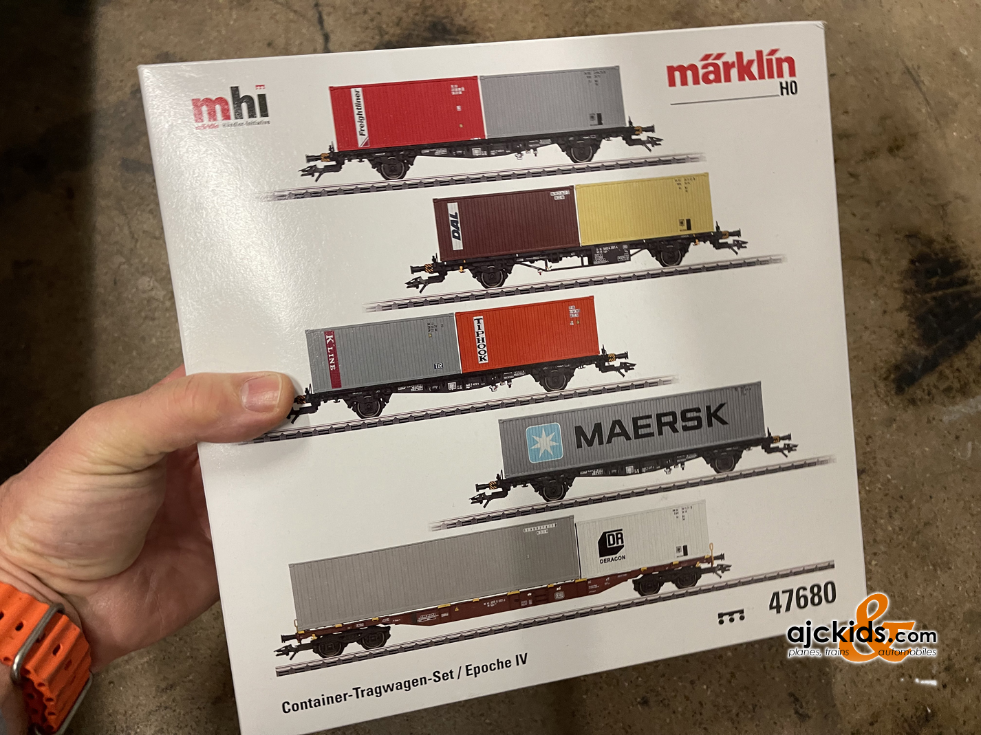 Marklin 47680 - Container Transport Car Set at Ajckids.com