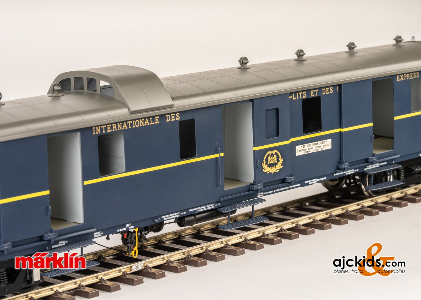 Marklin 58000 1 Gauge CIWL Car Set (6 cars)