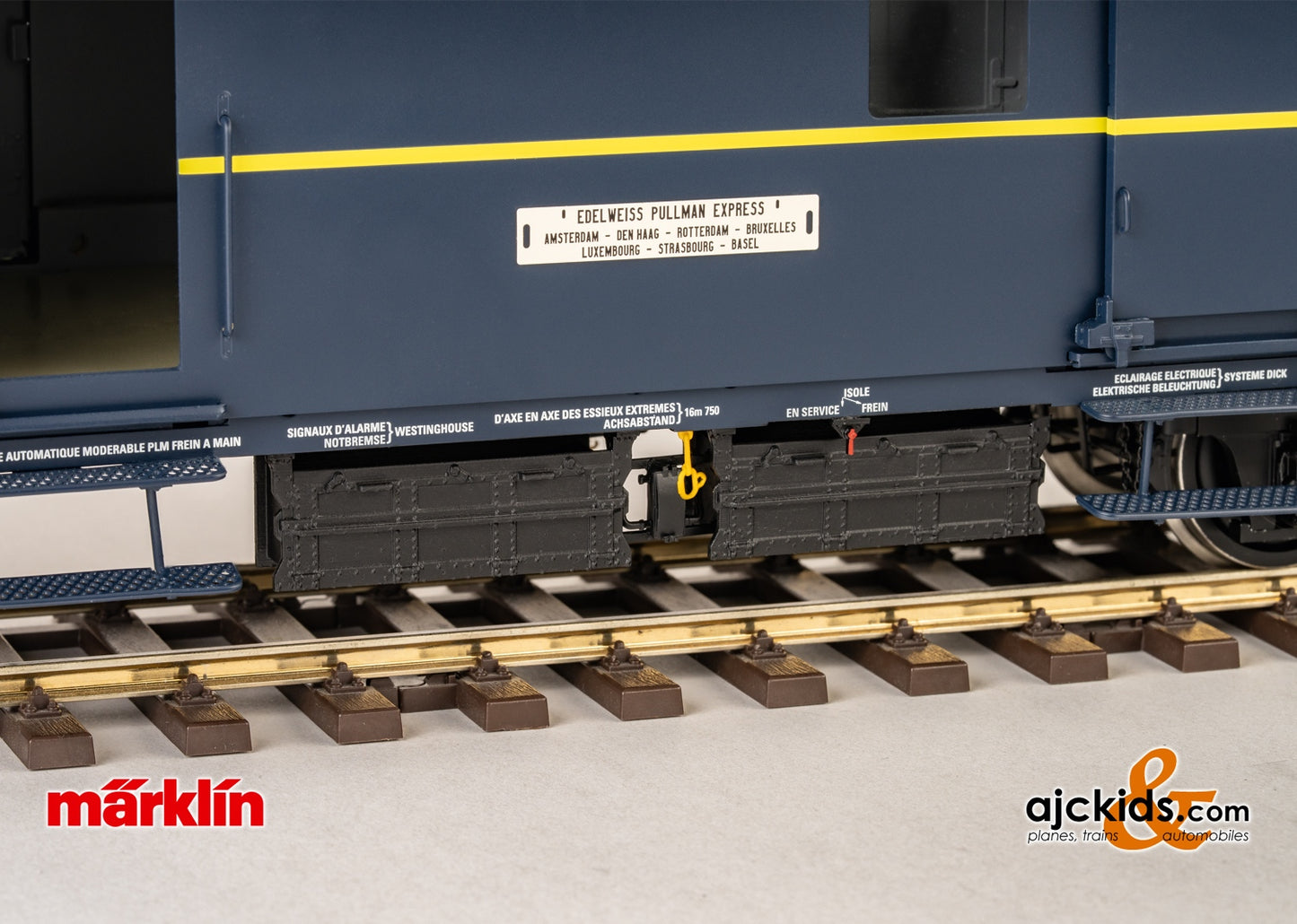 Marklin 58000 1 Gauge CIWL Car Set (6 cars)