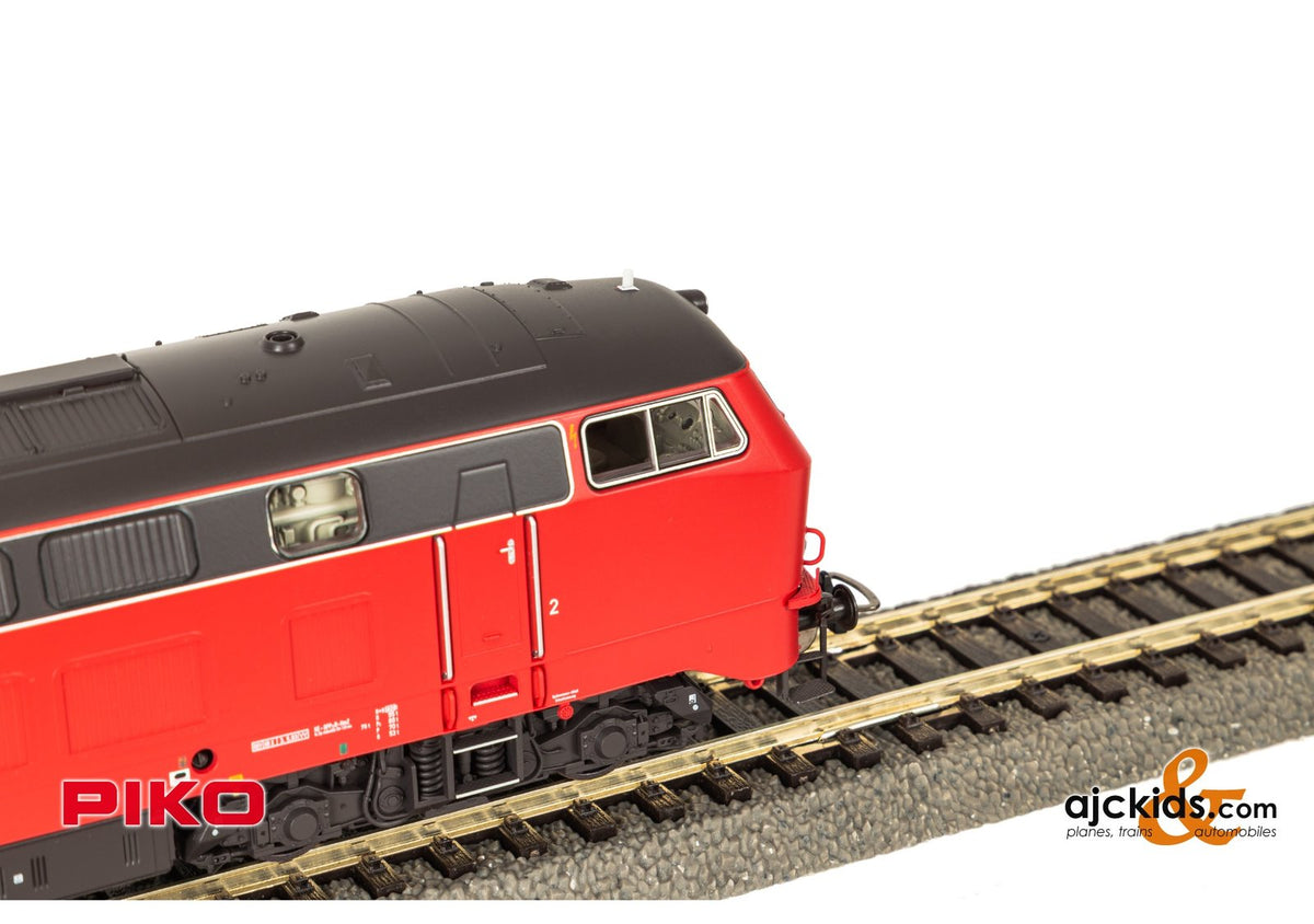Piko 22064 BR 215 Diesel Locomotive DB V