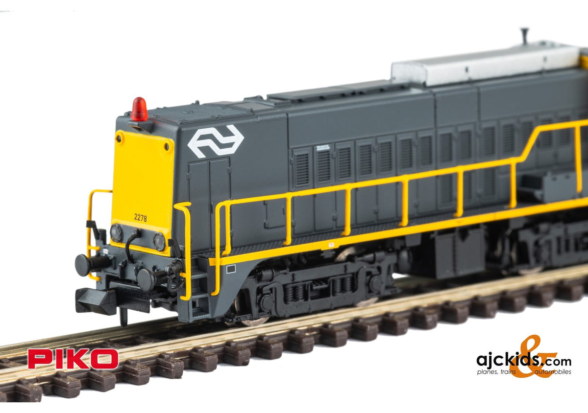 Piko 40449 N 2278 Diesel Locomotive STAR VI