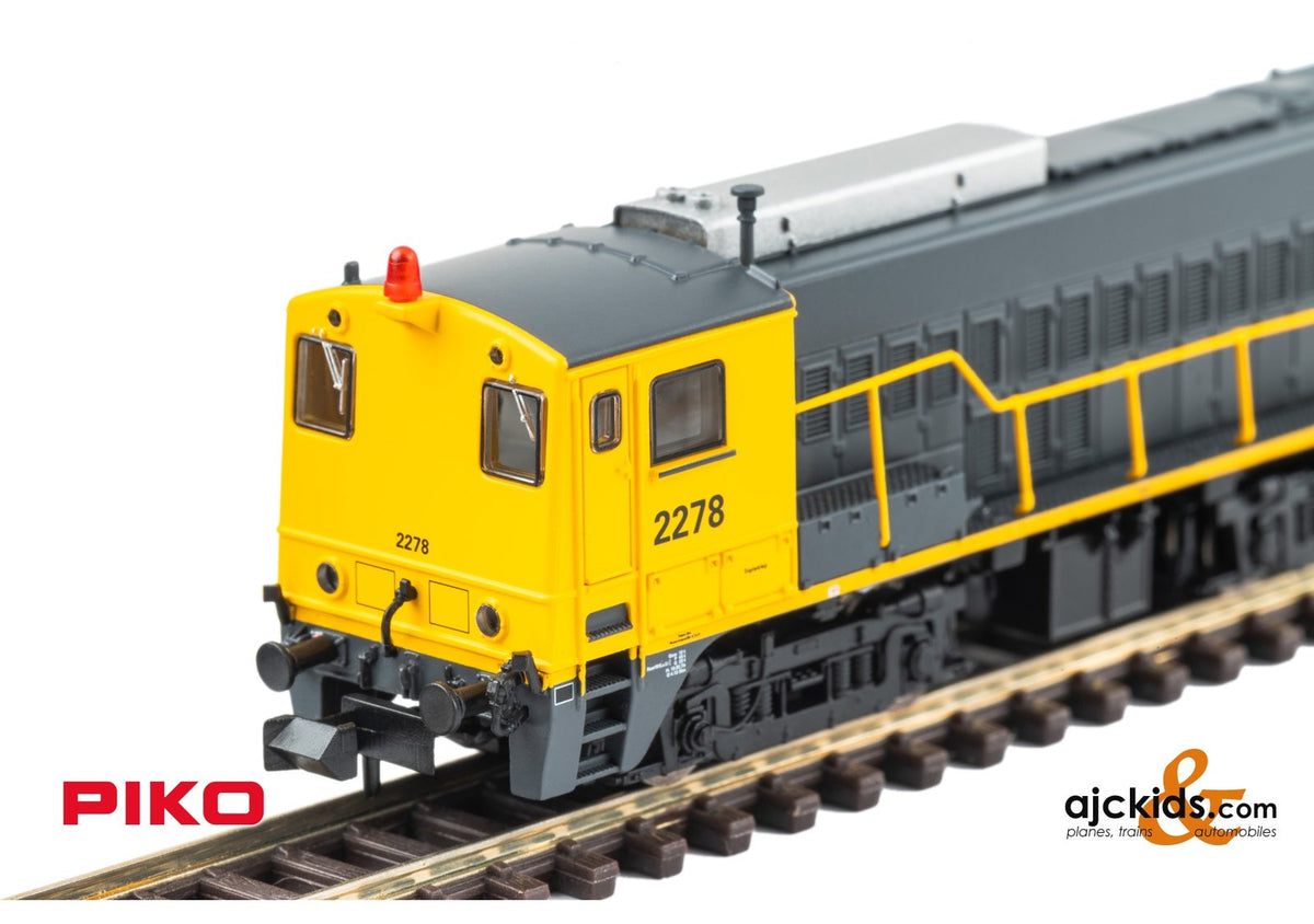 Piko 40449 N 2278 Diesel Locomotive STAR VI