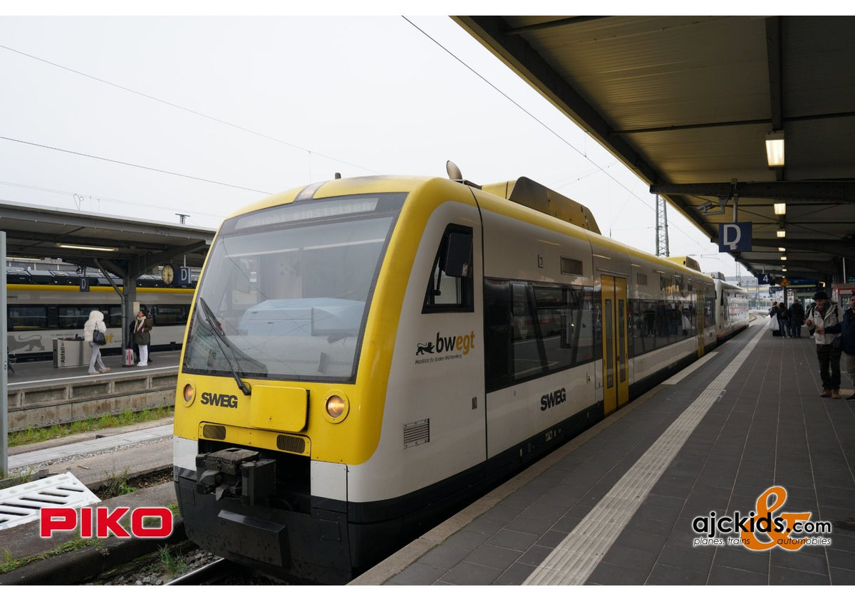 Piko 40862 N RS 1 Diesel Locomotive Railcar SWEG VI