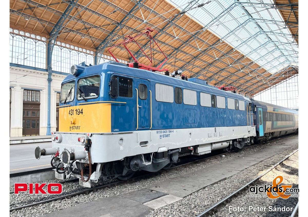 Piko 51449 431.194 Electric Locomotive MAV VI