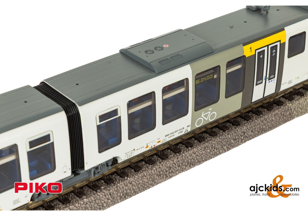 Piko 52077 Desiro DMU Saarlandbahn DB VI