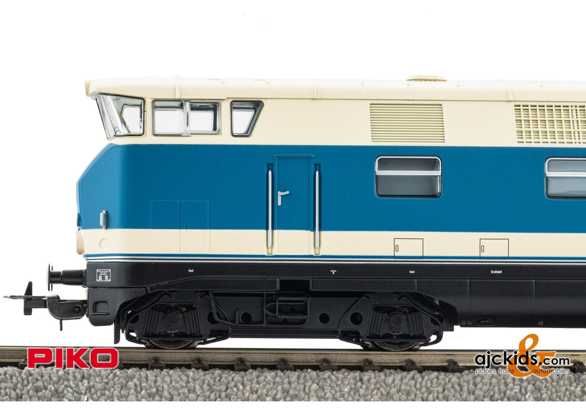 Piko 52584 V200 Diesel Locomotive Leipzig Fair DR III