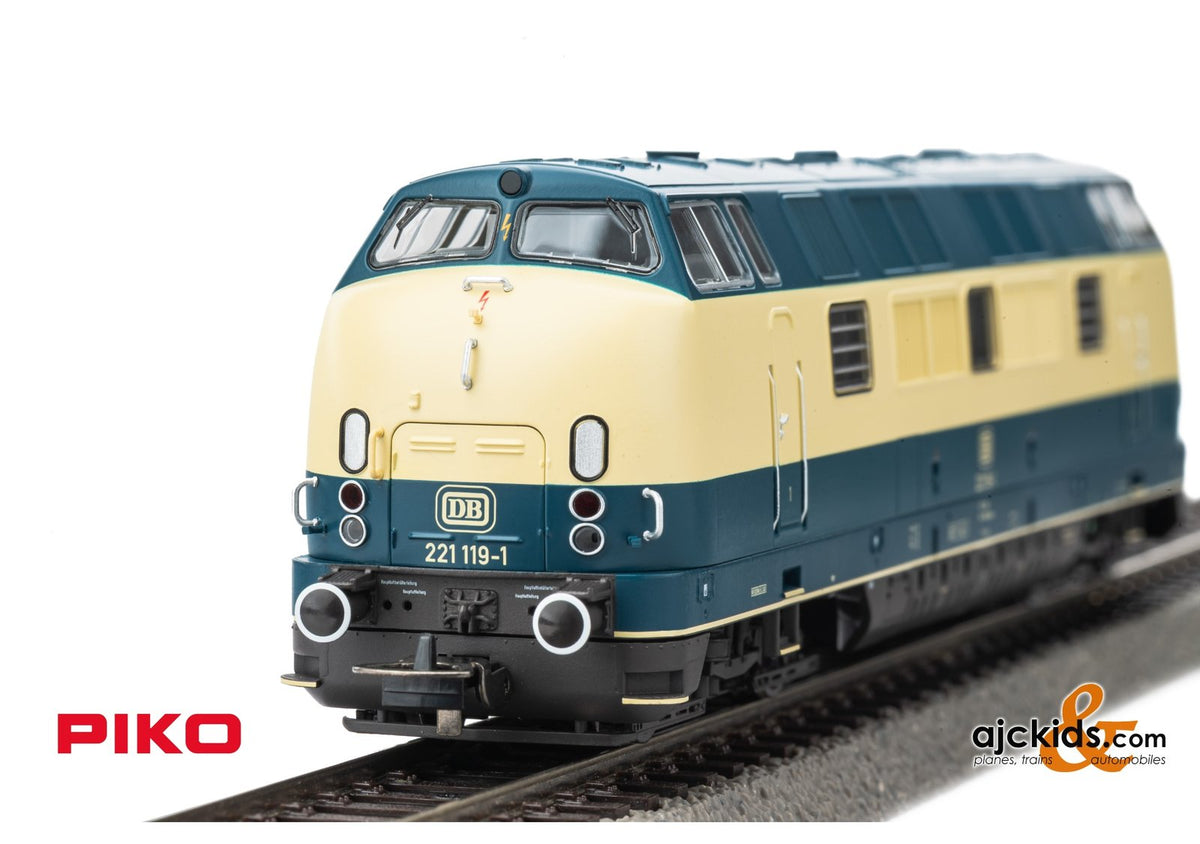 Piko 52617 BR 221 Diesel Locomotive DB IV