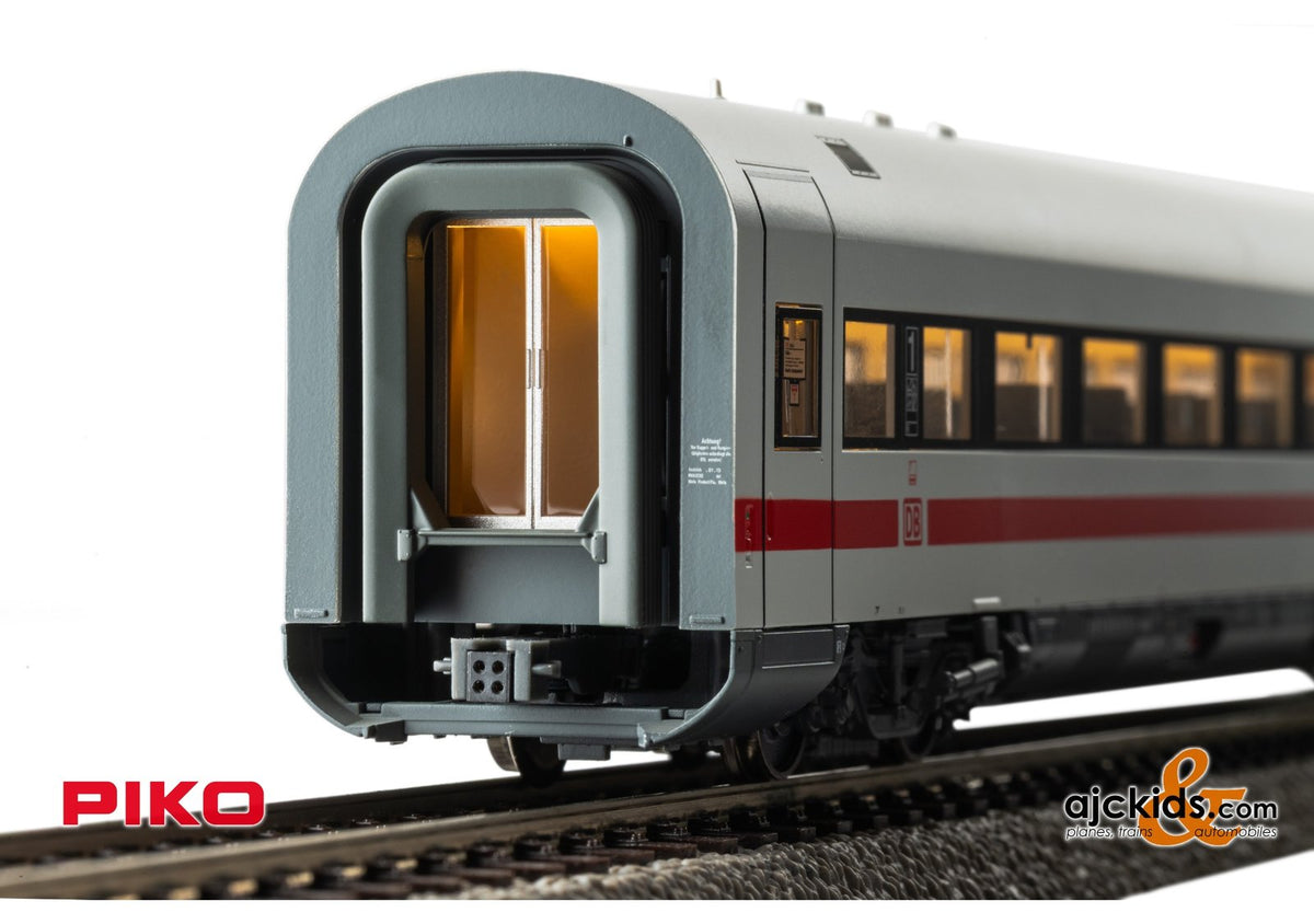Piko 58152 Metropolitan set BR 101 Electric Locomotive + 2 Coaches + 1 Cab DB VI
