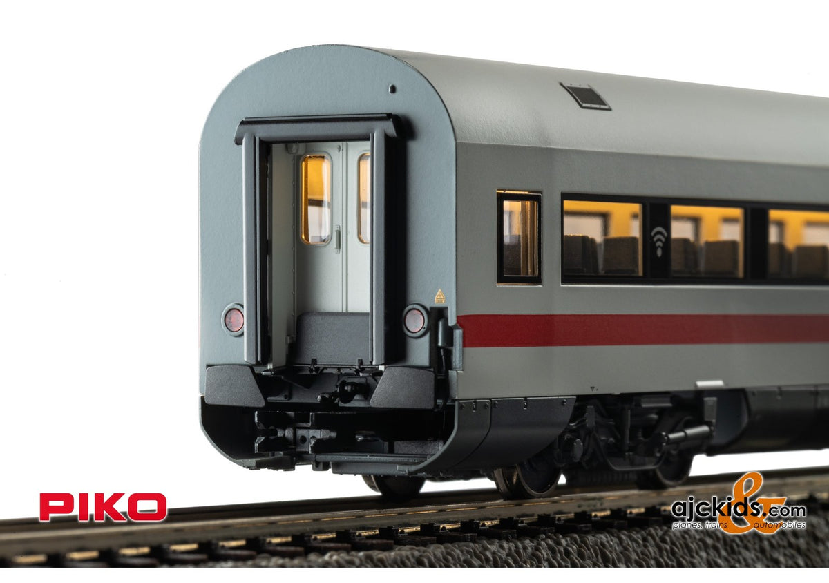 Piko 58152 Metropolitan set BR 101 Electric Locomotive + 2 Coaches + 1 Cab DB VI
