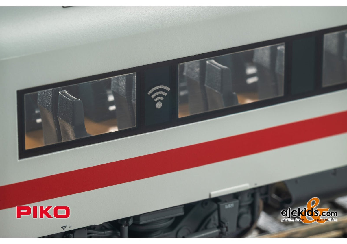 Piko 58152 Metropolitan set BR 101 Electric Locomotive + 2 Coaches + 1 Cab DB VI