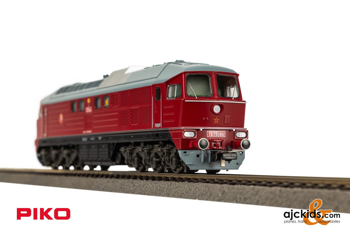 Piko 59762 T679.2 Diesel Locomotive CSD IV