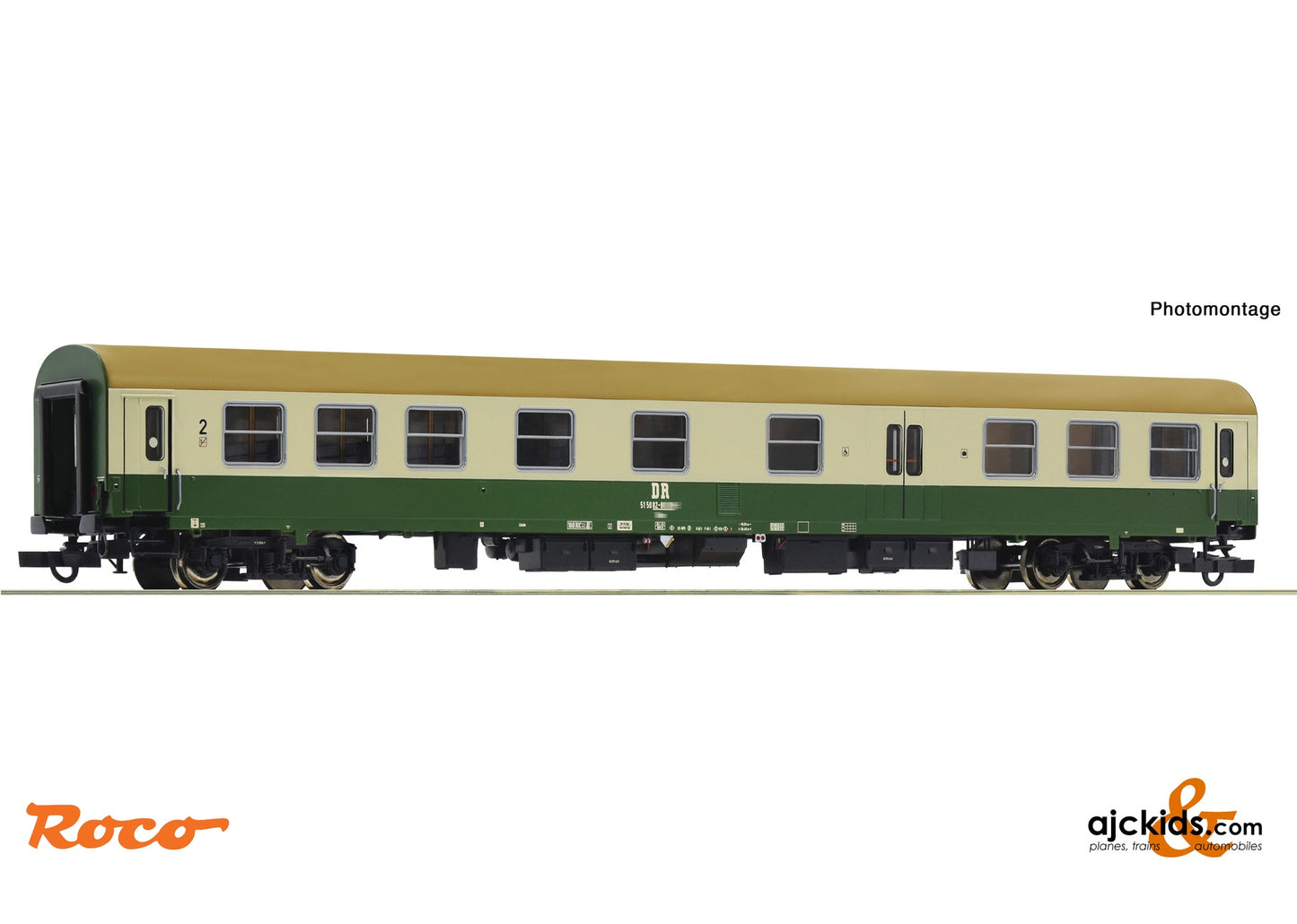 Roco 6200118 2nd class express train coach, DR