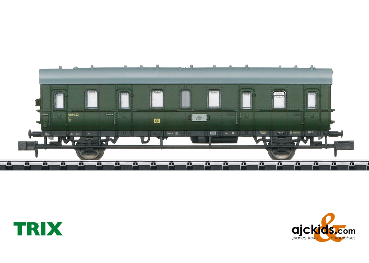 Trix 18277 - DR Commuter Service Car Set at Ajckids.com