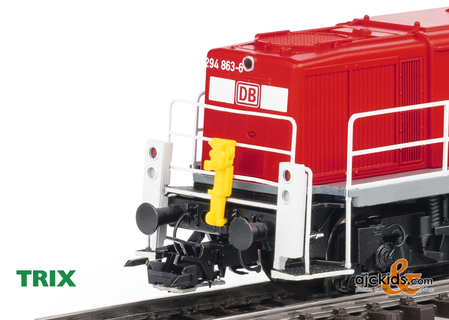 Trix 25900 - MHI DB Cl. 294 Diesel Locomotive (turning engineer)