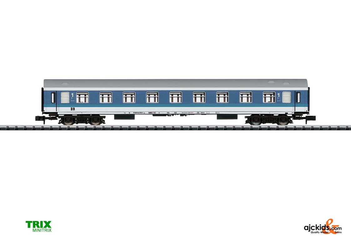 Trix 15486 - Type Y/B Express Train Passenger Car