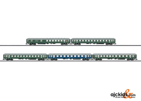 Trix 15548 - Express Train Passenger Car Set