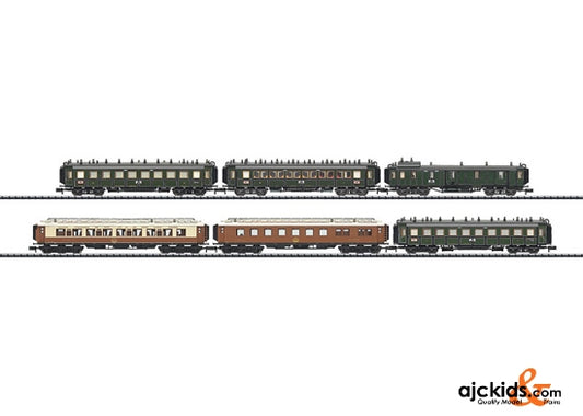 Trix 15800 - Bavarian Express Train Car Set