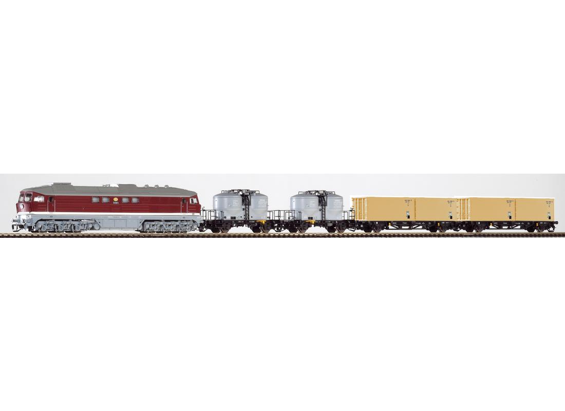 Piko 47010 - TT Set BR130 Diesel Locomotive & 4 Freight Cars