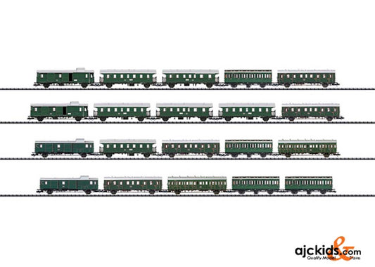 Trix 23445 - "Passenger Commuter Service" Display with 20 Cars