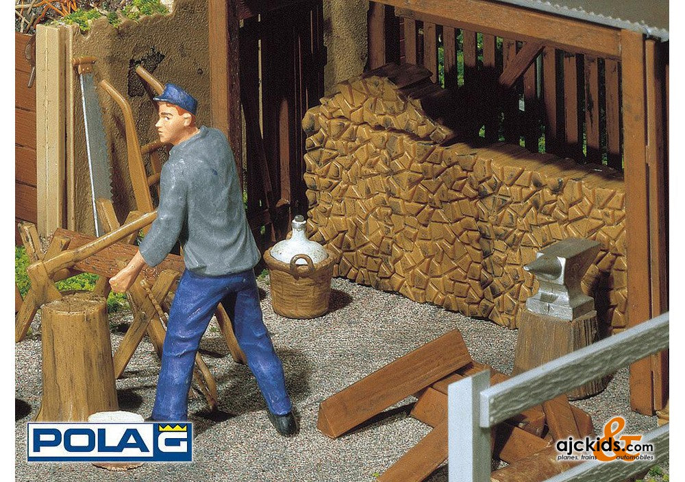 Pola 333213 - Pile of wood, tools
