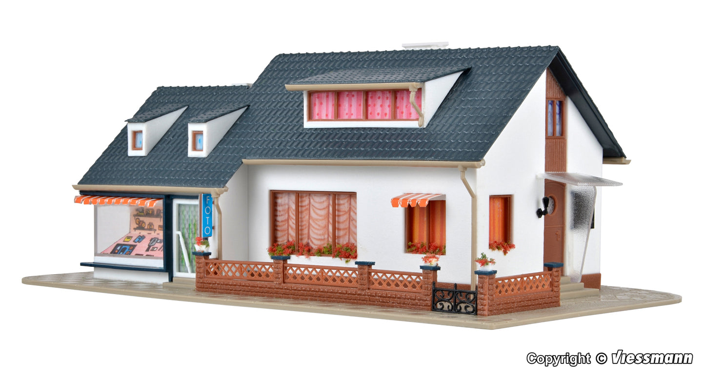 Vollmer 3723 - House with photo shop kit