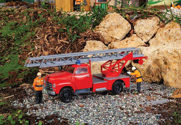 Pola 331614 - Fire brigade vehicle Opel Blitz with turntable ladder