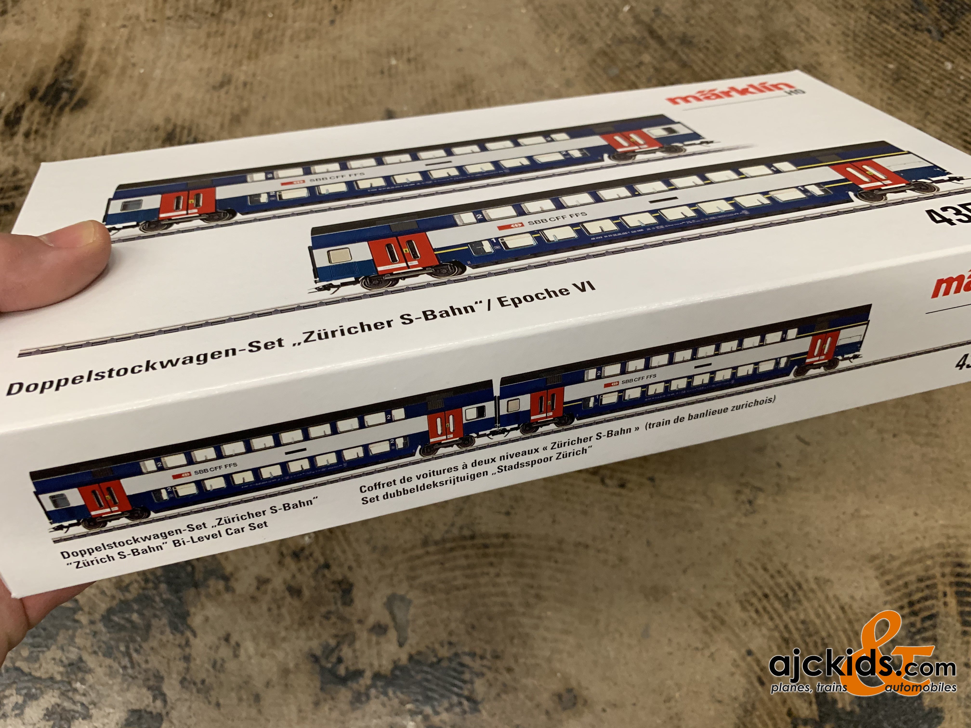Marklin 43574 Zürich S-Bahn Bi-Level Car Set (only sold with 43575