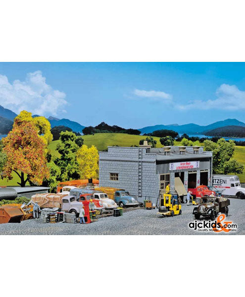 Faller 130350 - Workshop with Scrap Yard