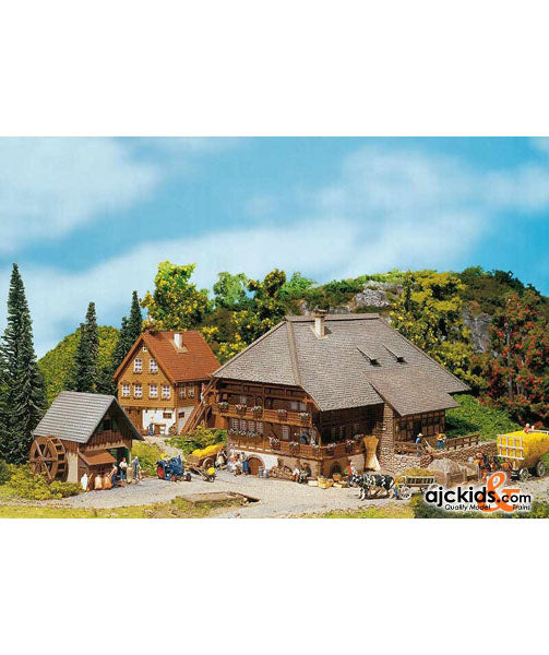 Faller 130380 - Black Forest Farmstead