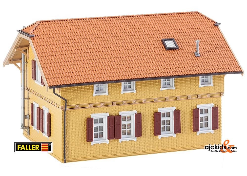 Faller 130517 - Cheese Dairy & Shop