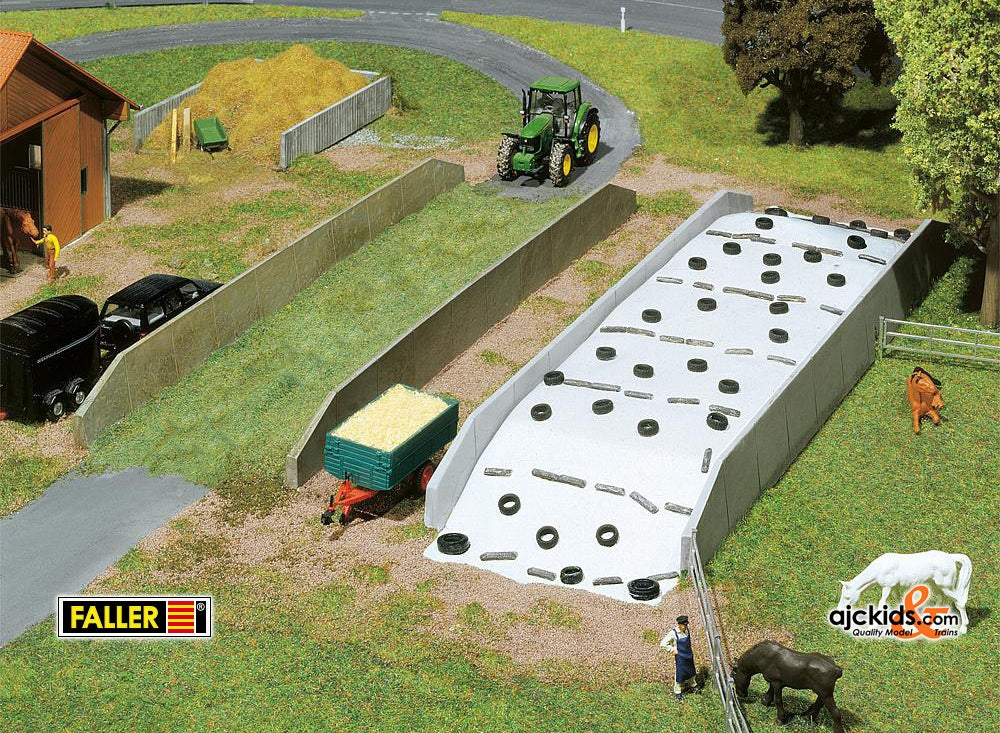 Faller 130528 - Silage Pit 2 Pieces