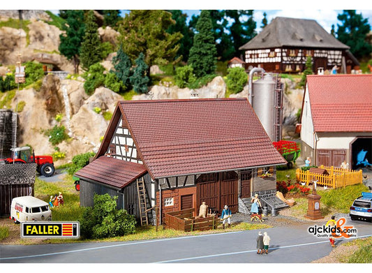 Faller 130536 - Small Farmhouse