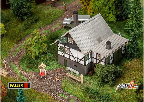 Faller 130570 - Forest log cabin
