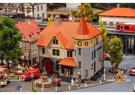 Faller 130649 - Town hall with fire brigade garage