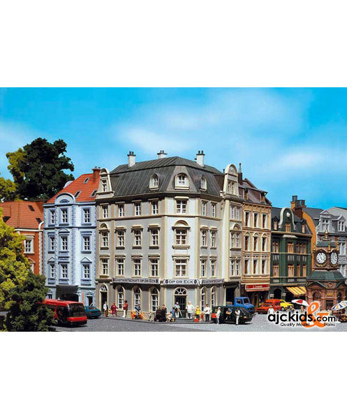Faller 130919 - 4-Story Town Angle House