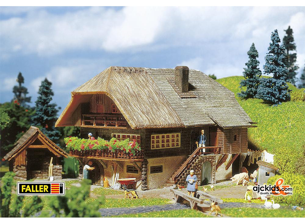 Faller 131290 - Black Forest Farm House