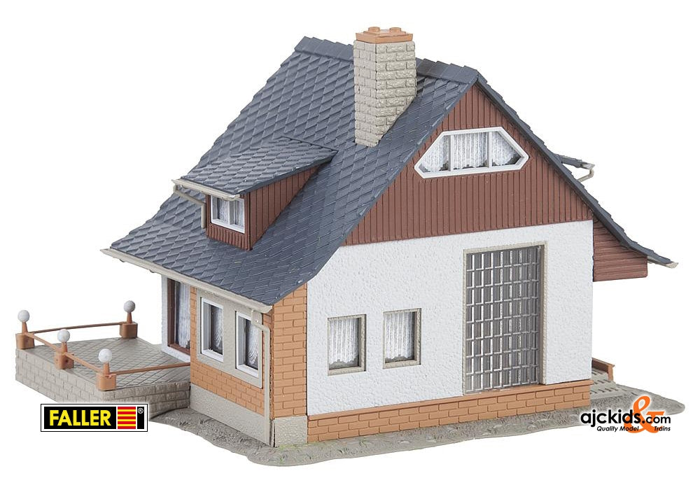 Faller 131359 - House with balcony
