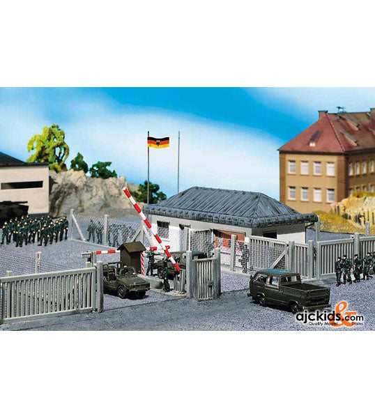 Faller 144021 - Guard Shack with Entry Gate